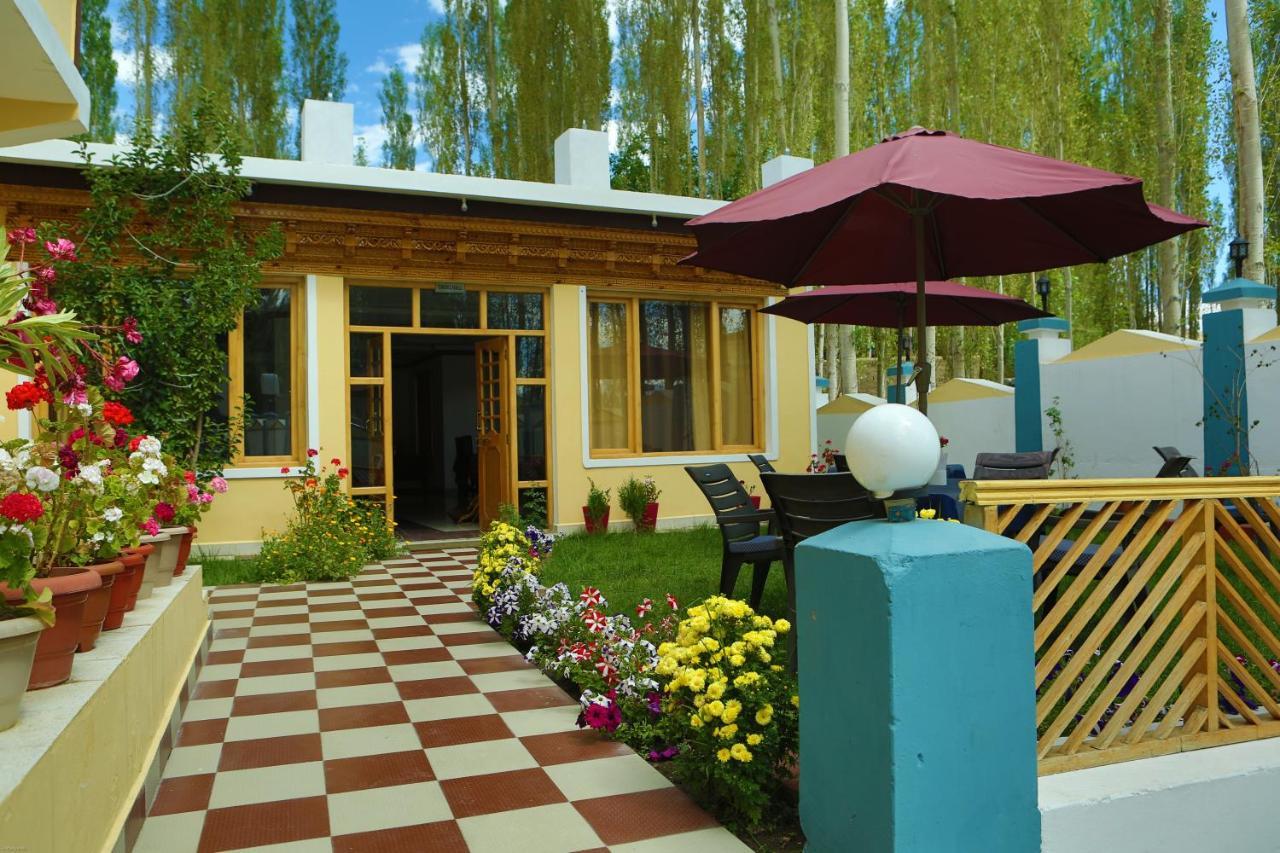 Hotel Nature'S Land Leh Zewnętrze zdjęcie